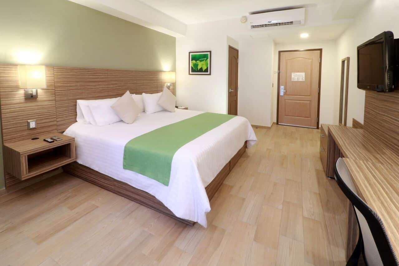 Wyndham Garden Monterrey Valle Real エクステリア 写真