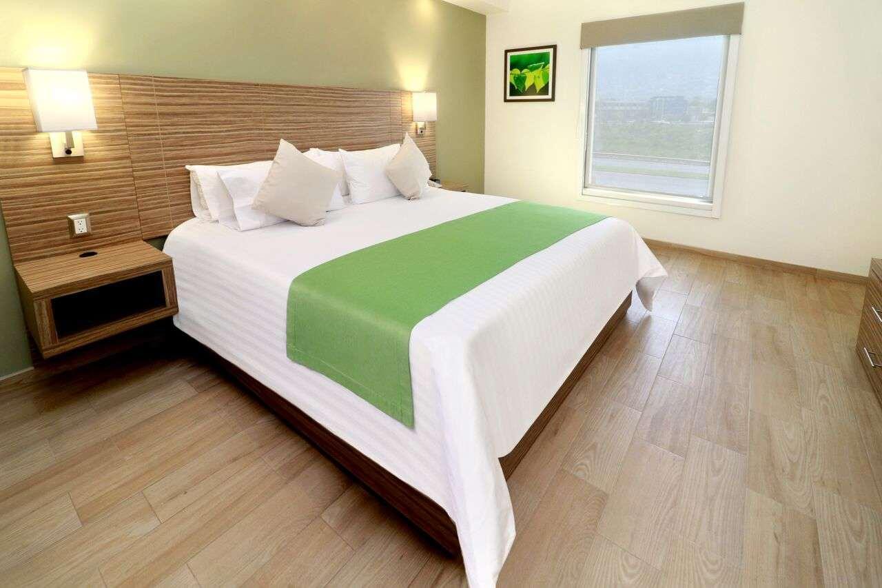Wyndham Garden Monterrey Valle Real エクステリア 写真