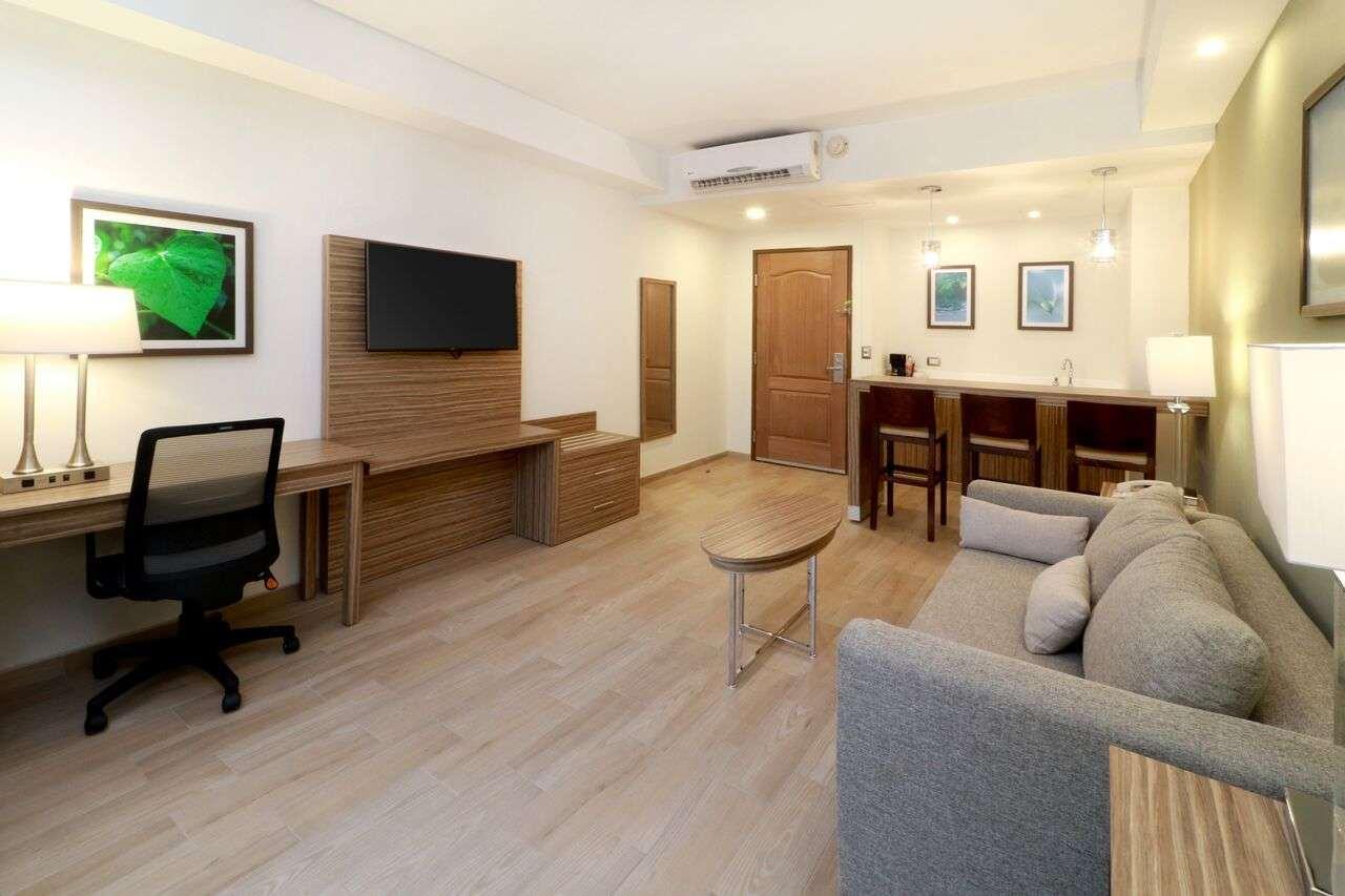 Wyndham Garden Monterrey Valle Real エクステリア 写真