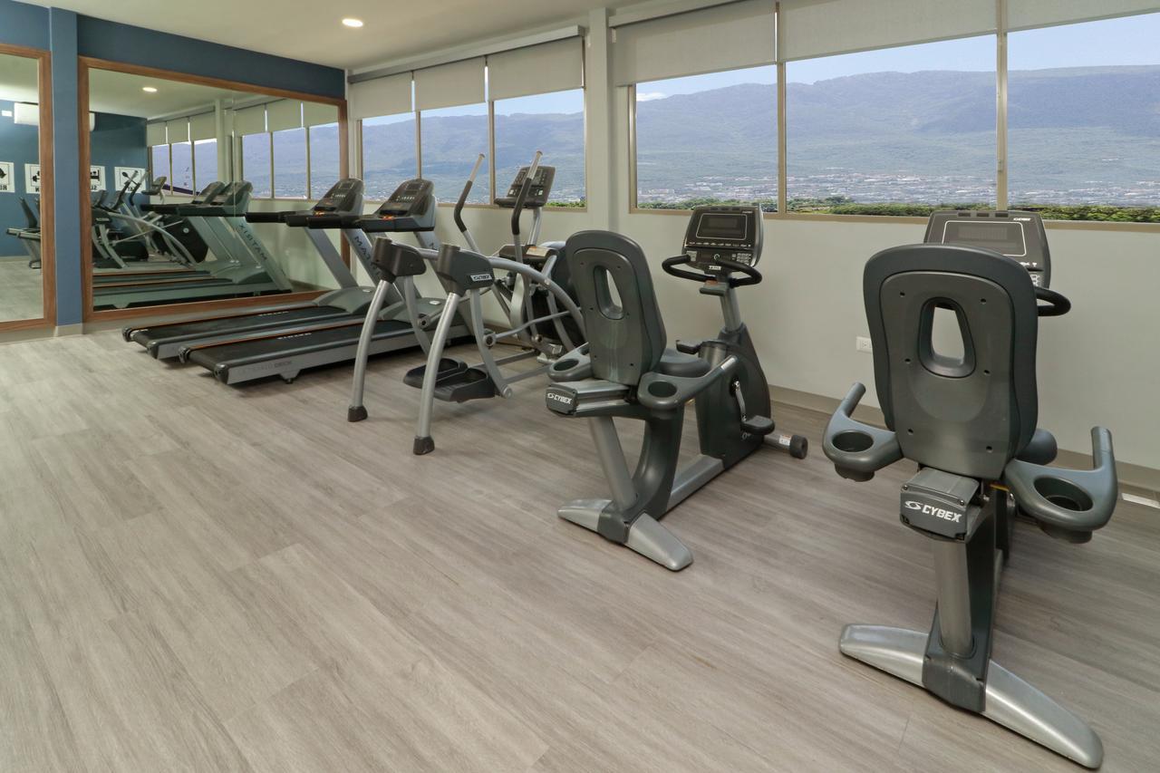 Wyndham Garden Monterrey Valle Real エクステリア 写真